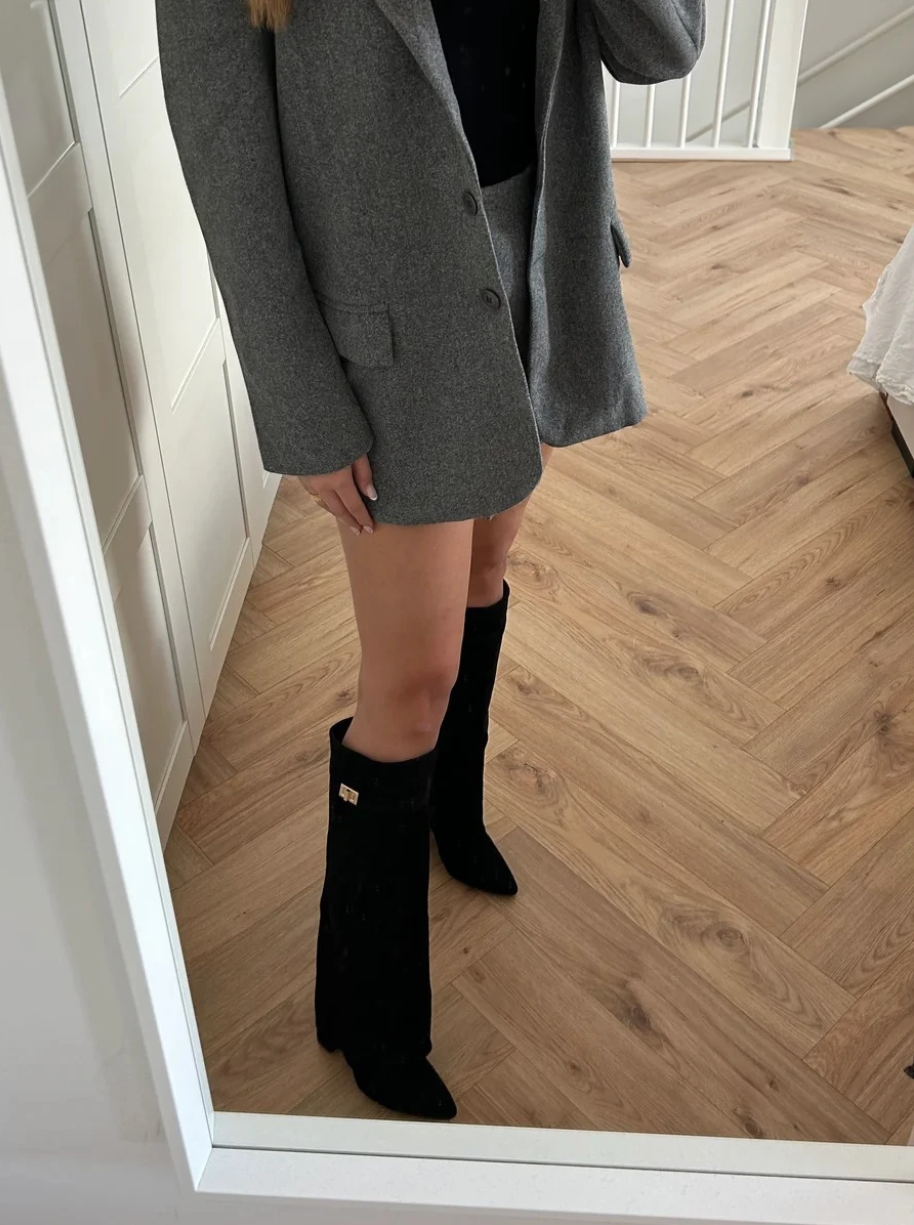 Fold-over boots folded